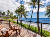 Lahaina condo rental: Puamana - 4BR Townhome Oceanfront #19-1