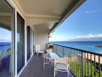 Lahaina condo rental: Whaler - 1BR Condo Ocean View #1124