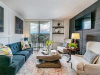 Hilo condo rental: Hilo Lagoon Center 701