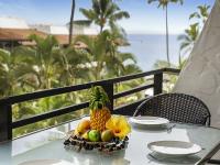 Kona condo rental: Casa De Emdeko - 1BR Condo King #323
