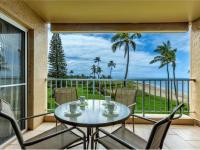 Kihei condo rental: Menehune Shores - 2BR Condo #423