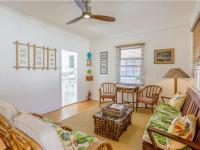 Honolulu condo rental: Garden Cottage - 2BR Cottage #A