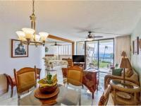 Wailuku condo rental: Kana'i A Nalu - 2BR Condo #312
