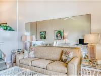 Lahaina condo rental: Mahina Surf - 1BR Condo #202