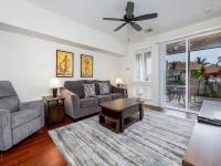 Kailua Kona condo rental: Alii Cove - 2BR Condo King #Q3