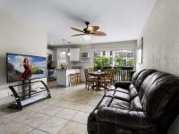 Kailua Kona condo rental: Kona Mansions - 1BR Condo King #A304