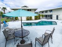 Hilo condo rental: Hilo Terrace - 2BR Condo #228