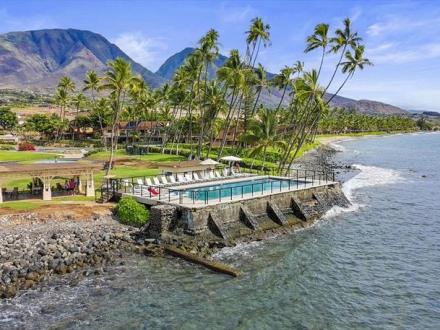 Lahaina condo rental: Puamana 177-3 Garden View