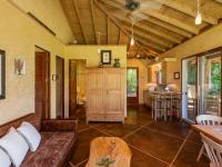 Haiku vacation rental: MVP Iolani Guest Cottage - 2BR Home