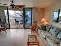 Kihei condo rental: Kihei Beach - 1BR Condo Beach Front #307